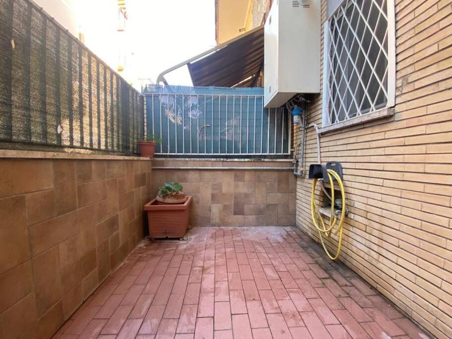 Trio Apartment Рим Екстериор снимка