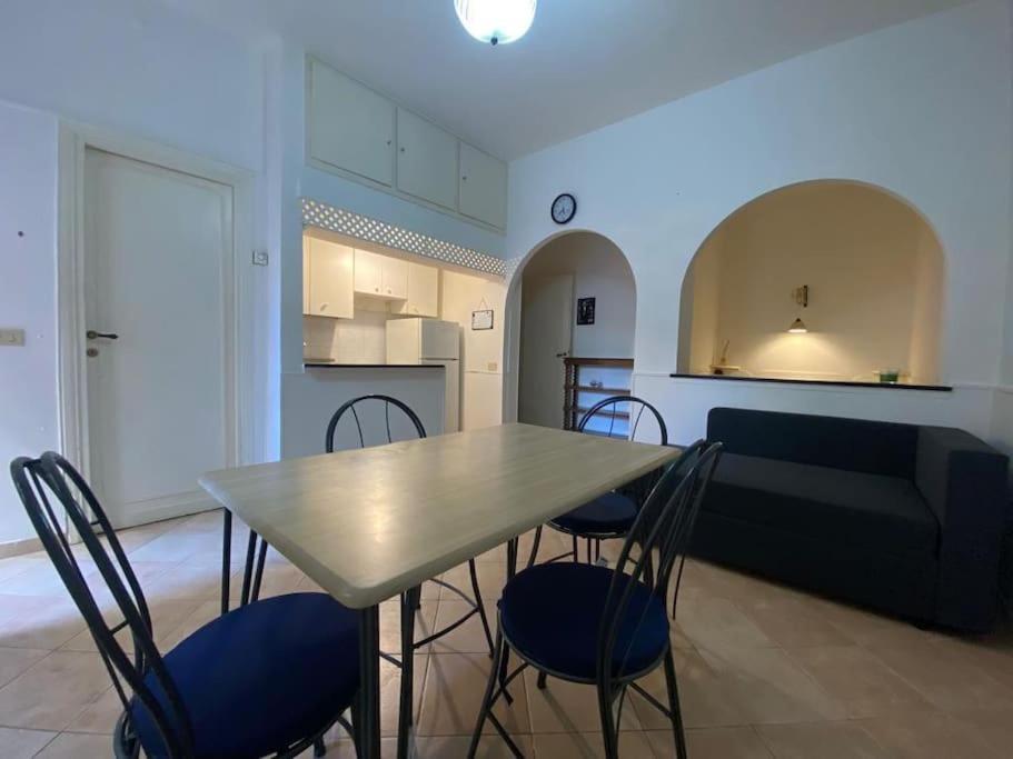 Trio Apartment Рим Екстериор снимка