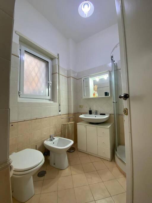 Trio Apartment Рим Екстериор снимка