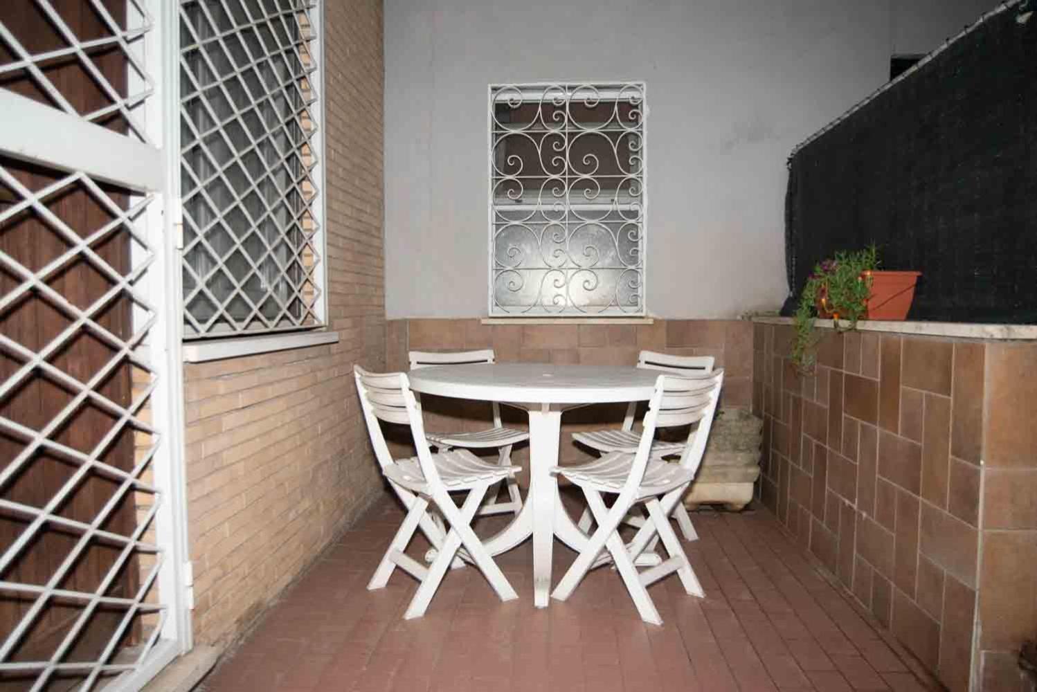 Trio Apartment Рим Екстериор снимка